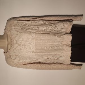 Rewind lace sweater, size L.